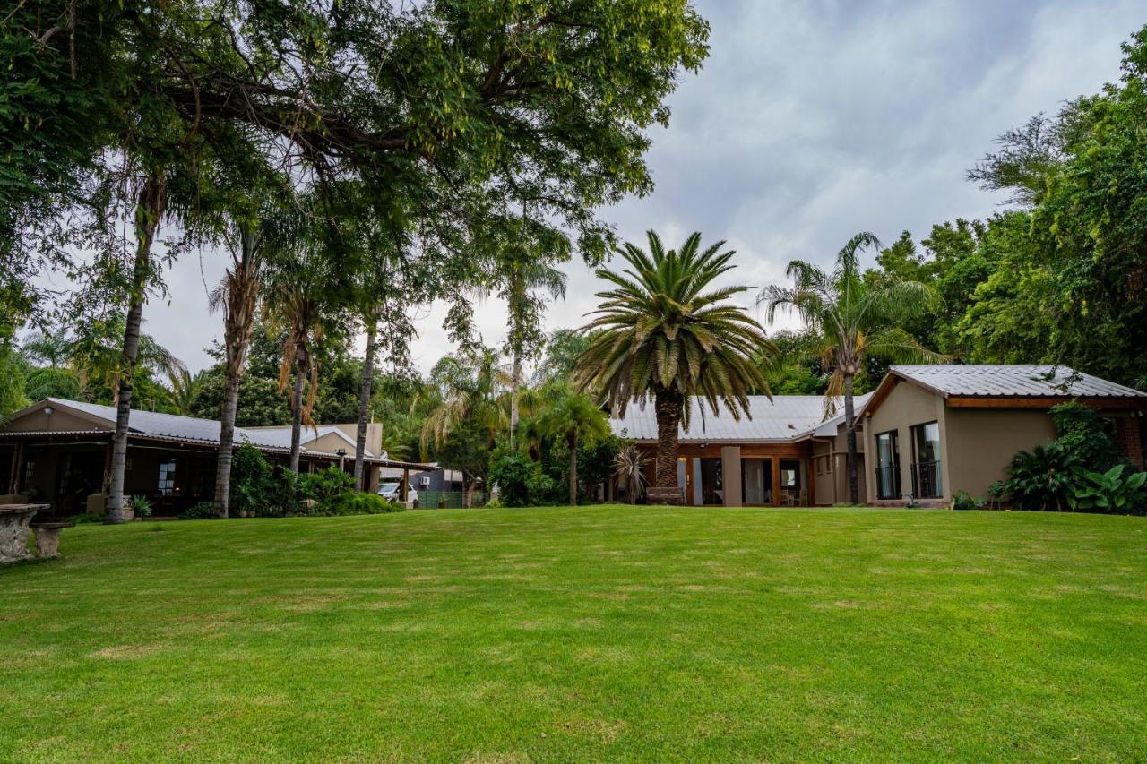 Riverbank Lodge Upington Exterior photo